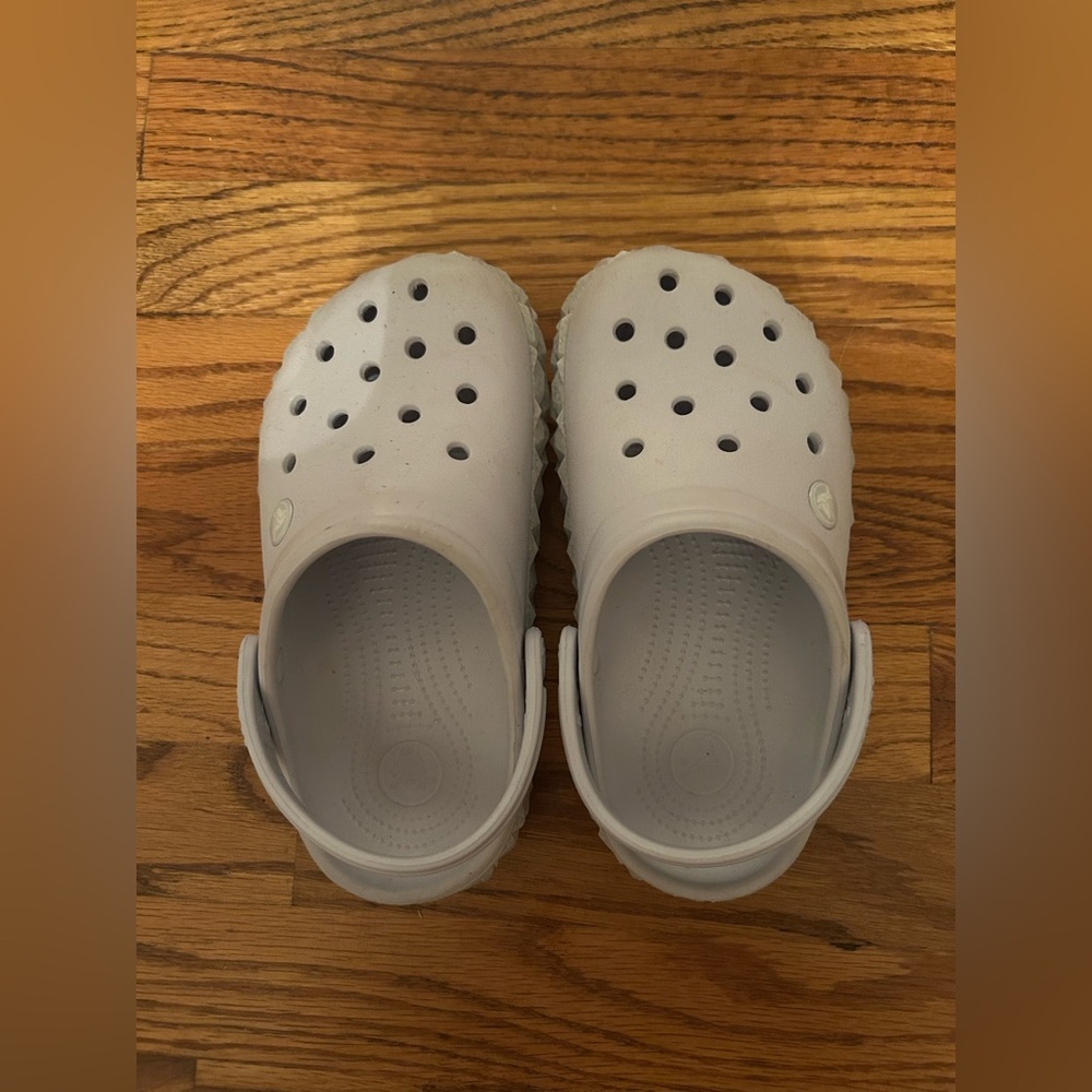 Crocs Kids Sz 2 Light Blue Crocs Sandals/Shoes W/ Sparkly Detail
